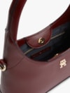 Bolsa Hobo Transversal Th Monogram com Placa