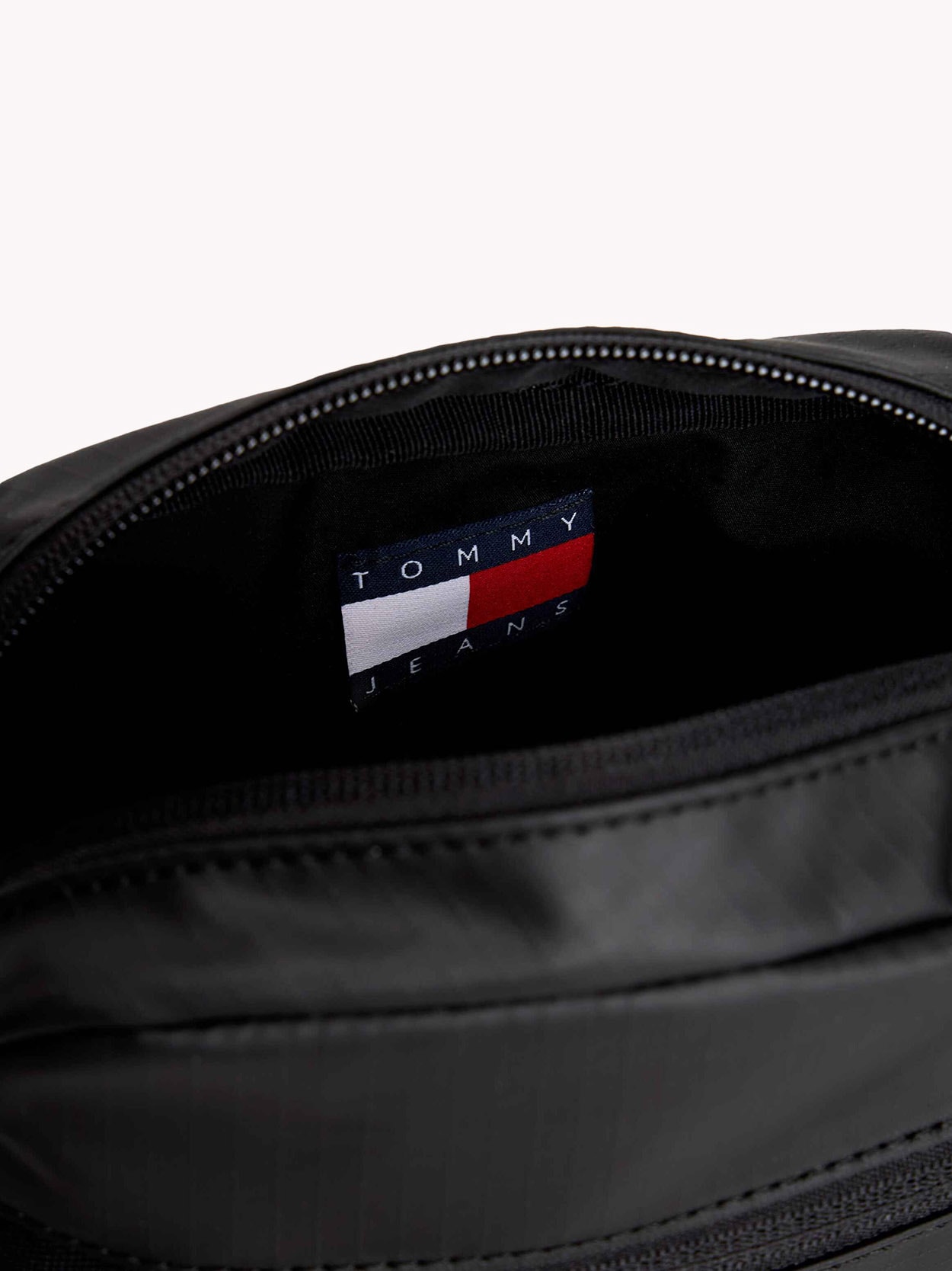 Bolsa Transversal de Archive Impermeável em Ripstop