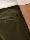 Calça Chino Denton em Sarja Reta