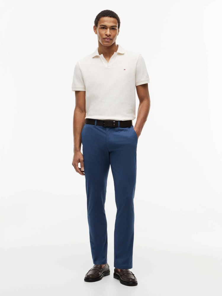 Calça Chino Denton em Sarja Reta