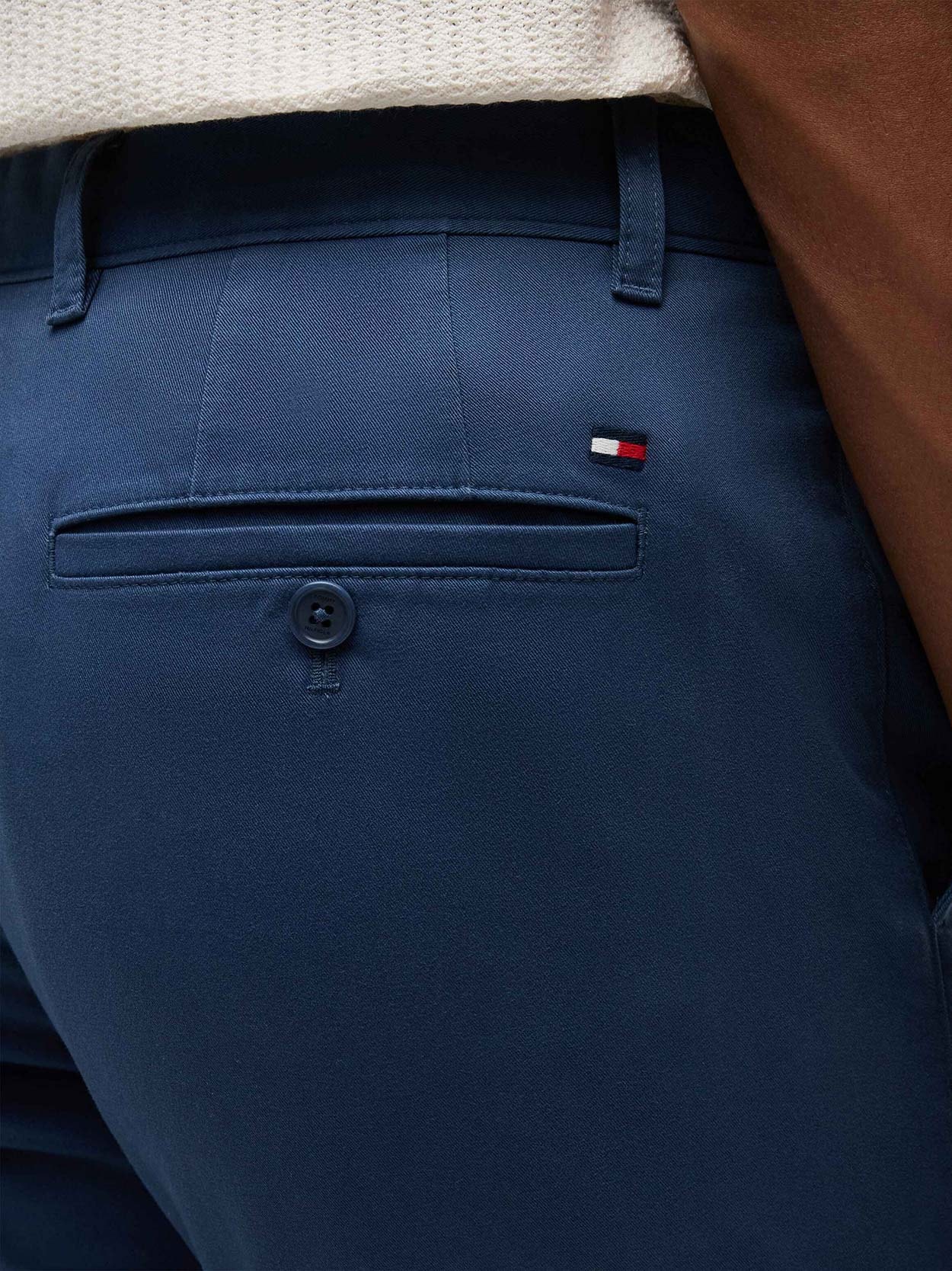 Calça Chino Denton em Sarja Reta