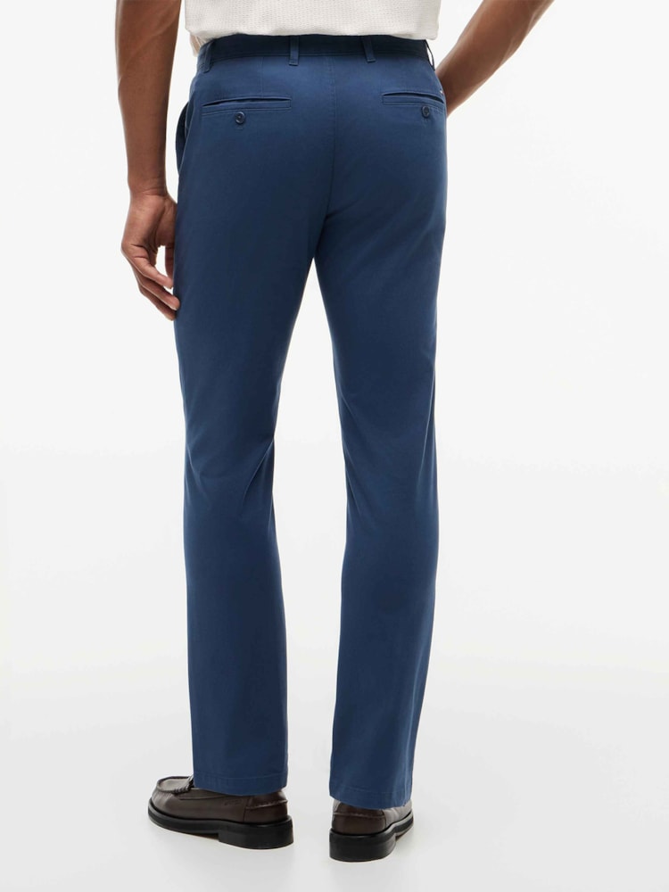 Calça Chino Denton em Sarja Reta