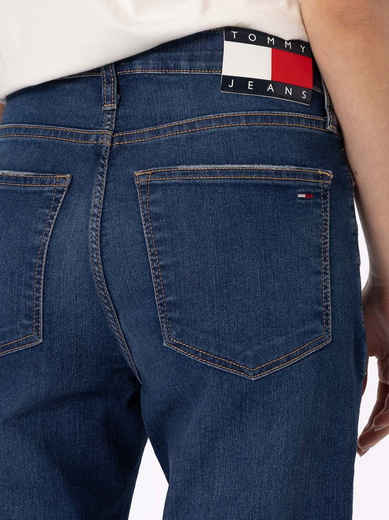 Calça Jeans Bootcut de Cintura Média
