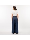 Calça Jeans de Cintura Alta e Perna Larga