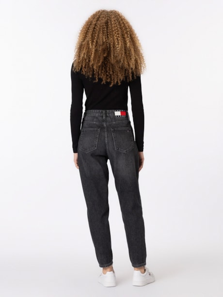 Calça Jeans Mom Cintura Ultra Alta Corte Afunilado