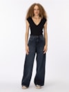 Calça Jeans Wide Leg Cintura Média