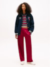 Calça Jogger Relaxed Interlock com Badge Tommy