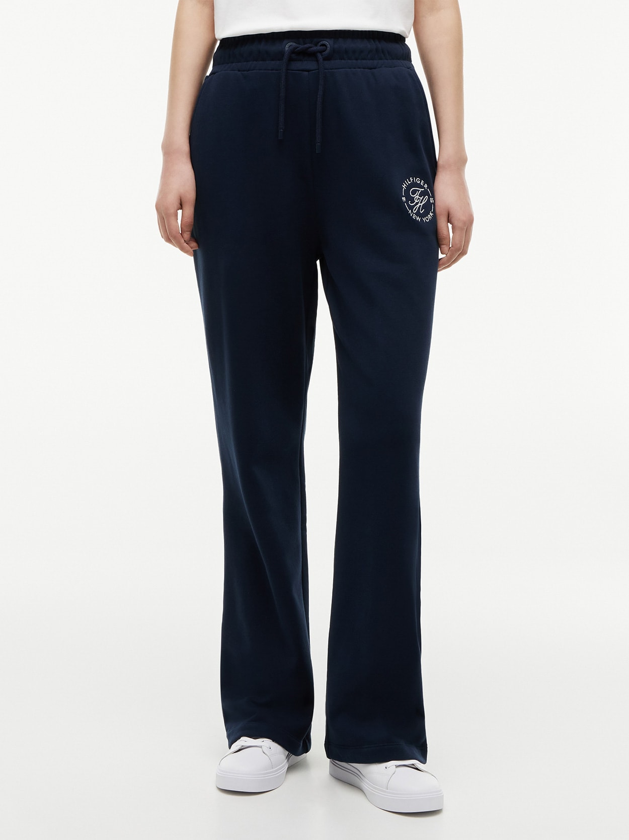 Calça Jogger Reta com Cordão e Logo