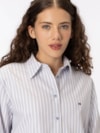 Camisa Regular Listrada Manga Longa