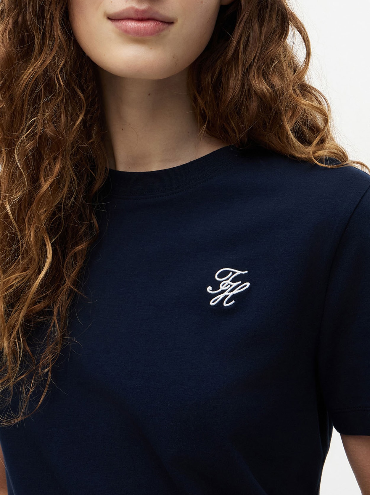 Camisa TH Script Bordado