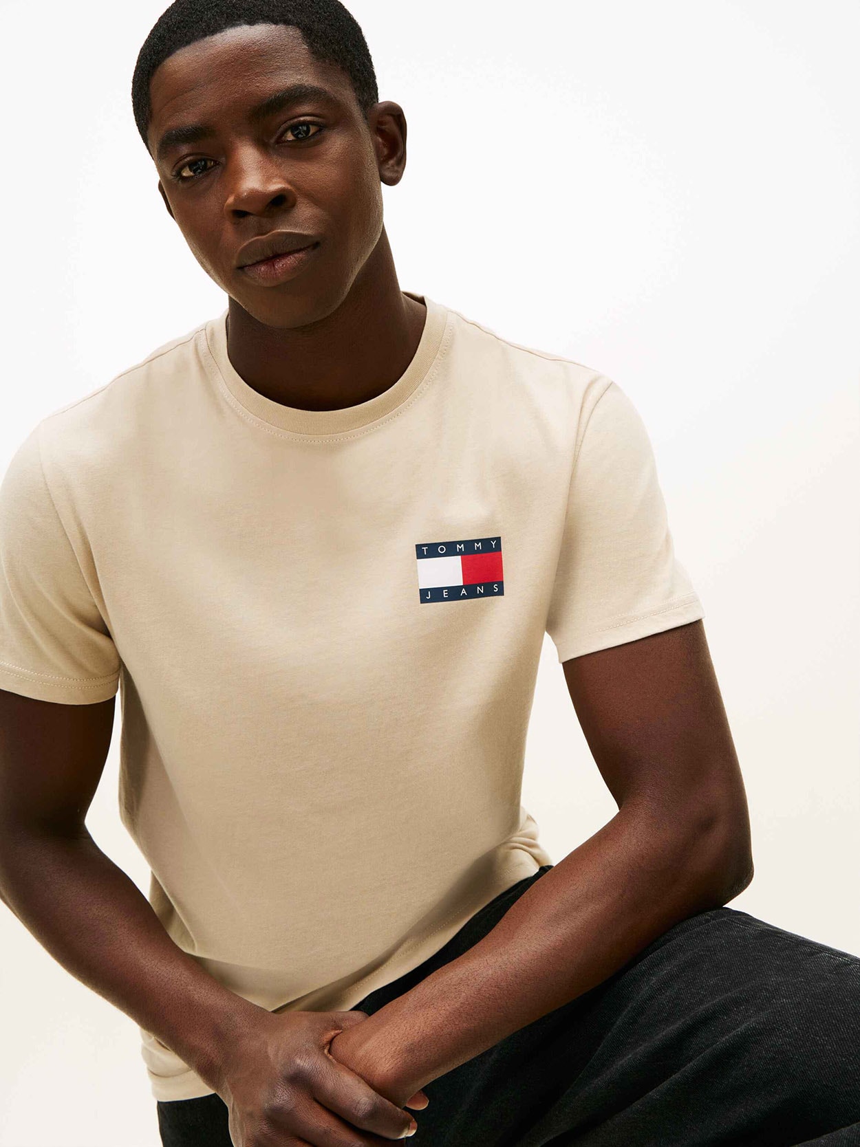 Camiseta Bandeira Clássica Tommy Jeans