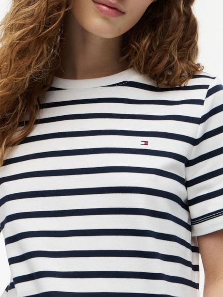 Camiseta Boxy Interlock