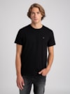 Camiseta Clássica Gola C