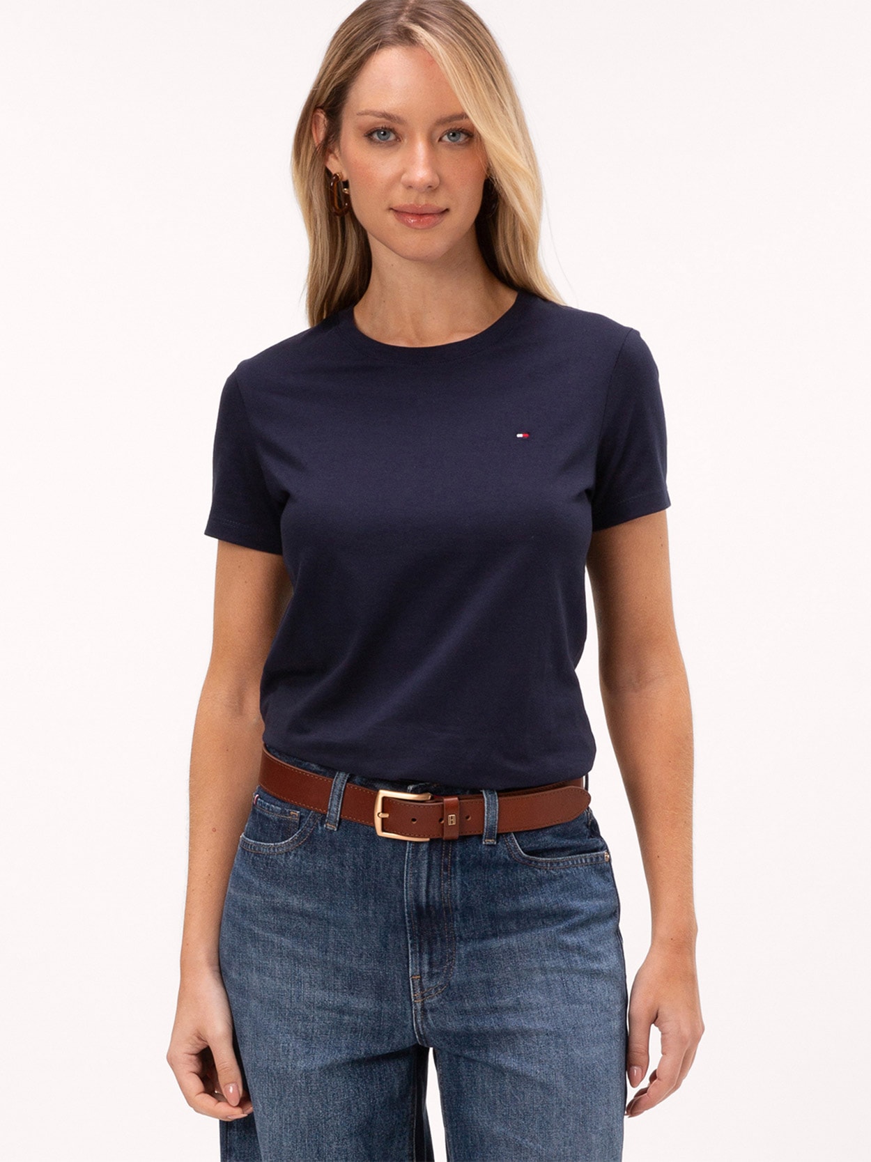 Camiseta Clássica Gola C