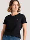Camiseta Clássica Gola C