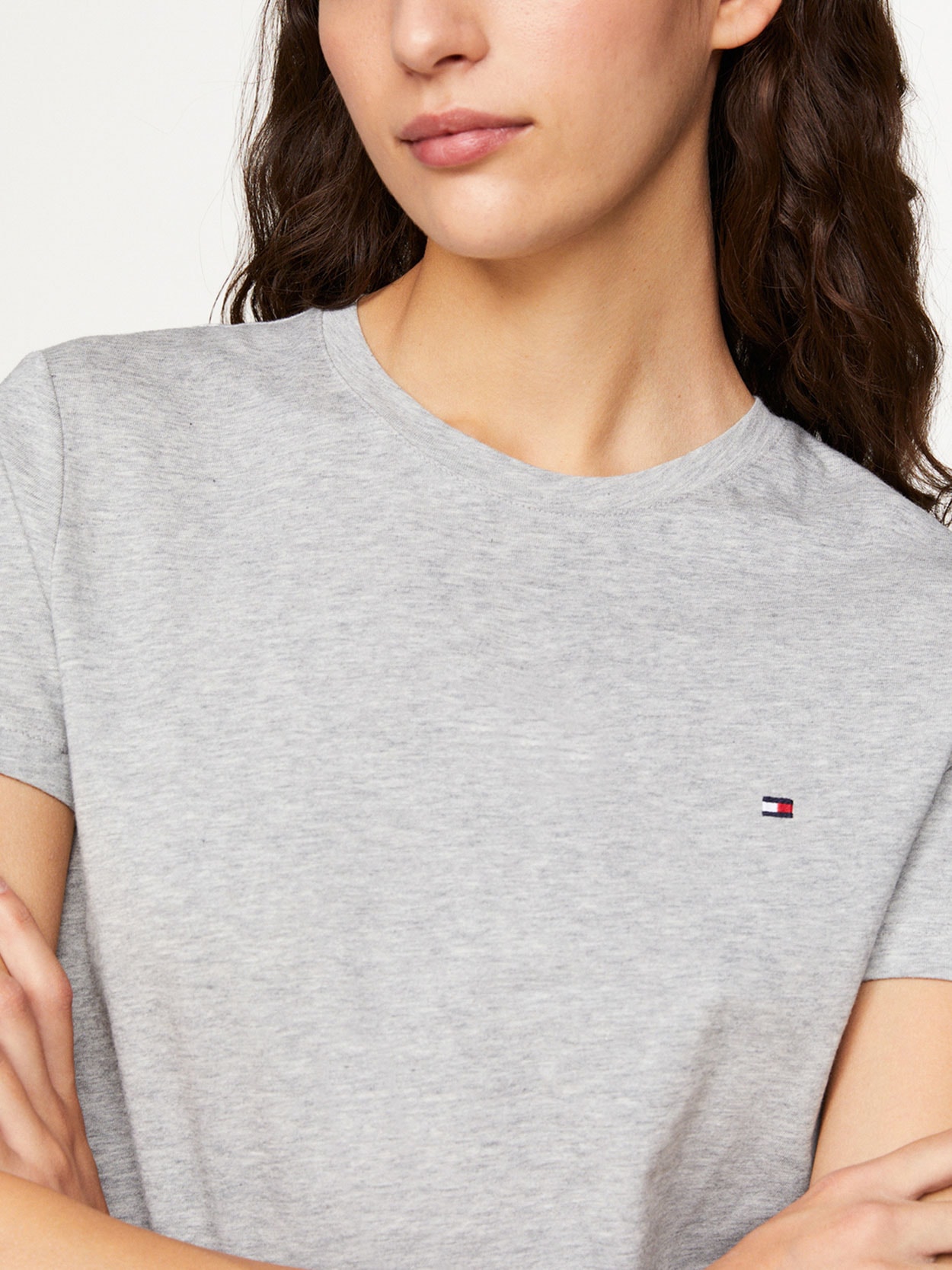Camiseta Clássica Gola C