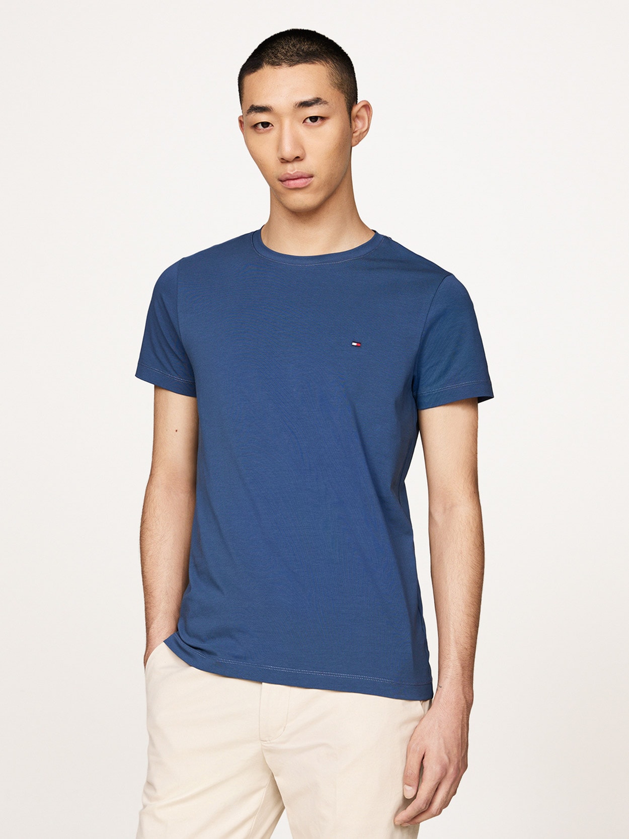 Camiseta Clássica Gola C Slim
