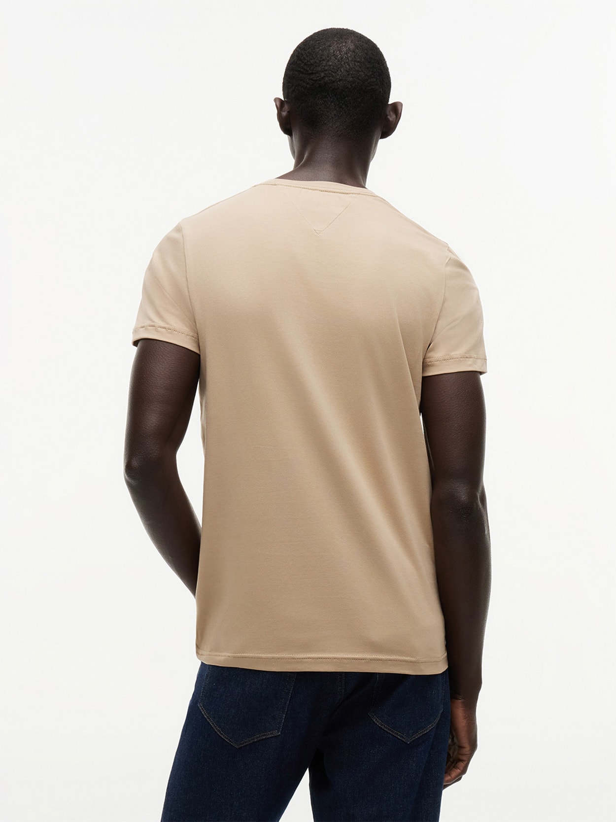 Camiseta Clássica Gola C Slim