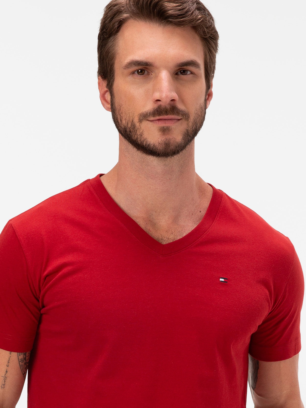 Camiseta Clássica Gola V