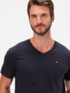 Camiseta Clássica Gola V