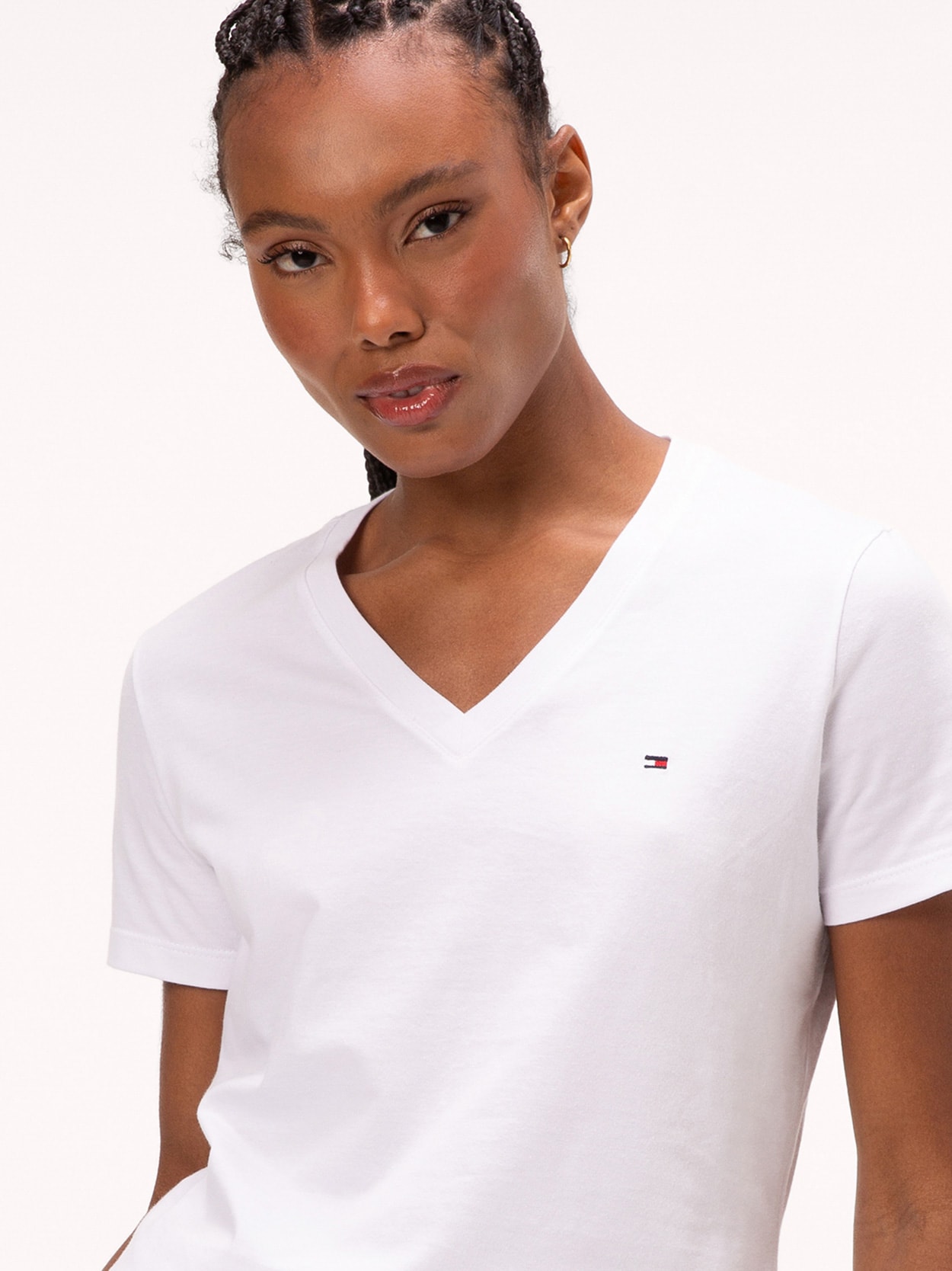 Camiseta Clássica Gola V