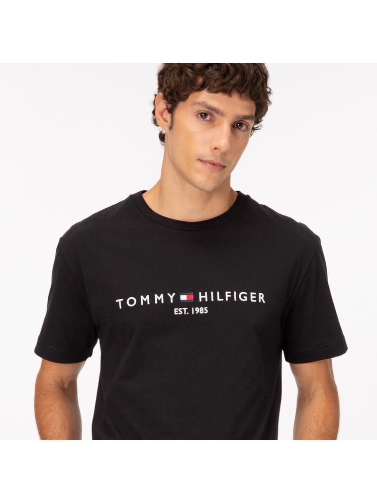 Camiseta Clássica Logo