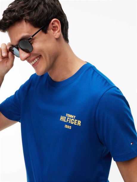 Camiseta com Estampa \