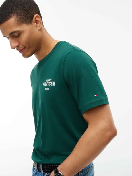Camiseta com Estampa \