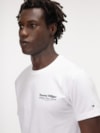 Camiseta com Logo no Peito e nas Costas