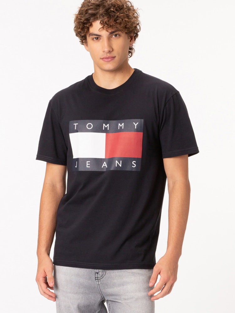 Camiseta de gola redonda com emblema da bandeira