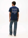 Camiseta de gola redonda com logo exclusivo nas costas