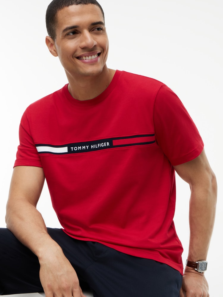 Camiseta de Malha com Bordado do Logotipo