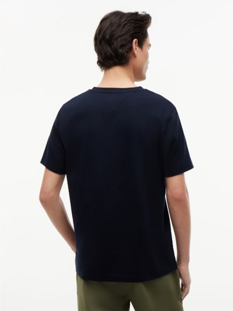 Camiseta em Algodão Pima com Gola V
