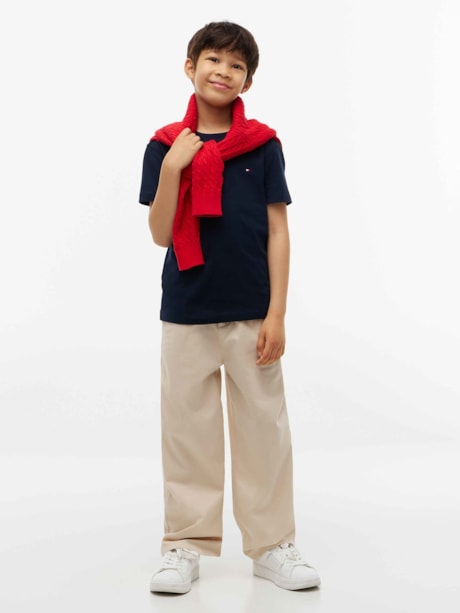 Camiseta Essential com Bordado de Bandeira