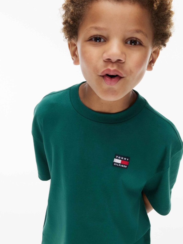 Camiseta Essential em Jersey com Logo Bandeira