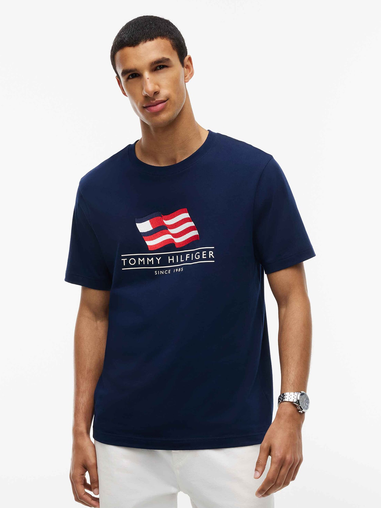Camiseta Jersey com Estampa de Bandeira Ondulada