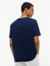 Camiseta Jersey com Estampa de Bandeira Ondulada