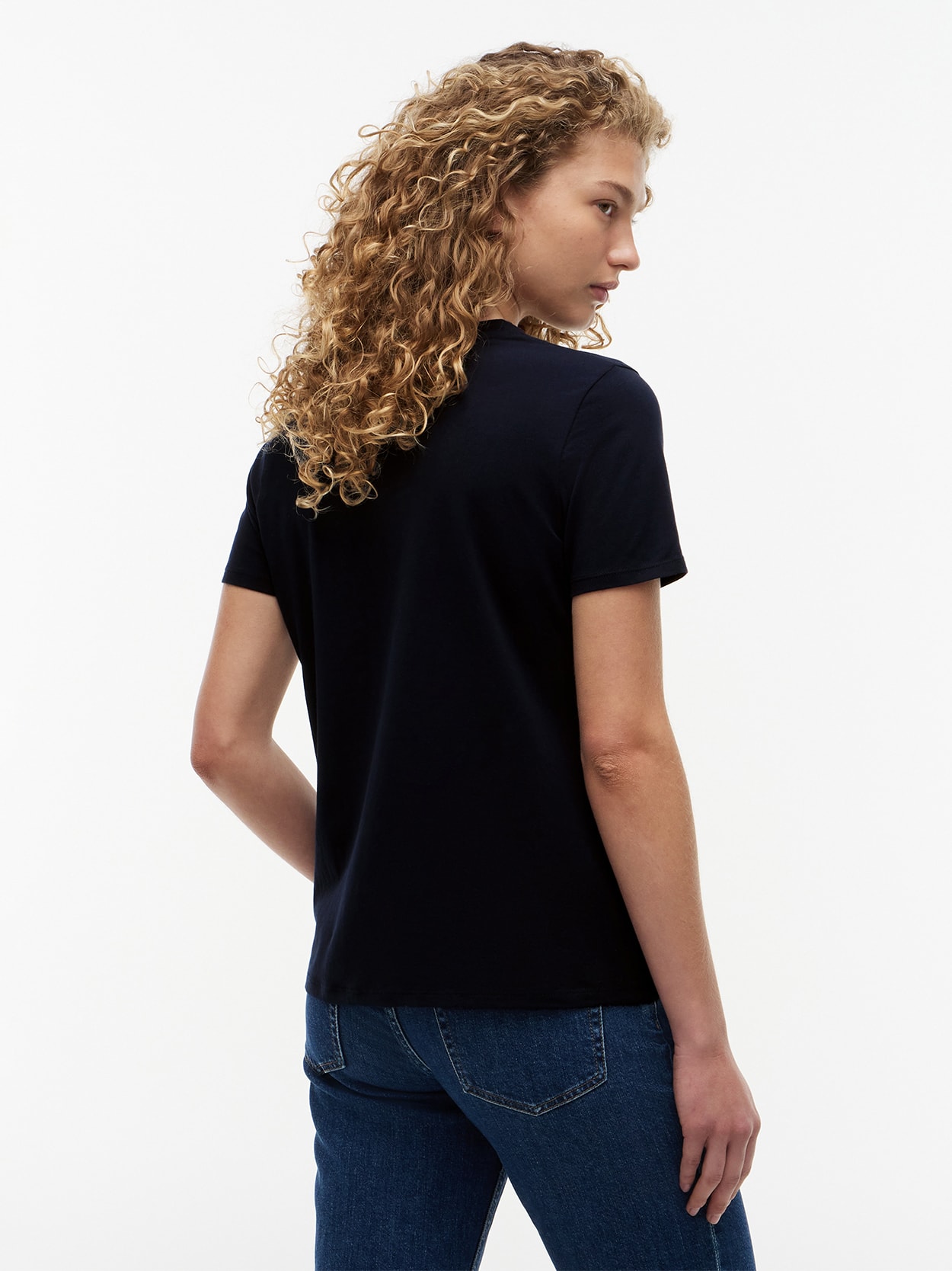 Camiseta Logo Mini Corporate 1984