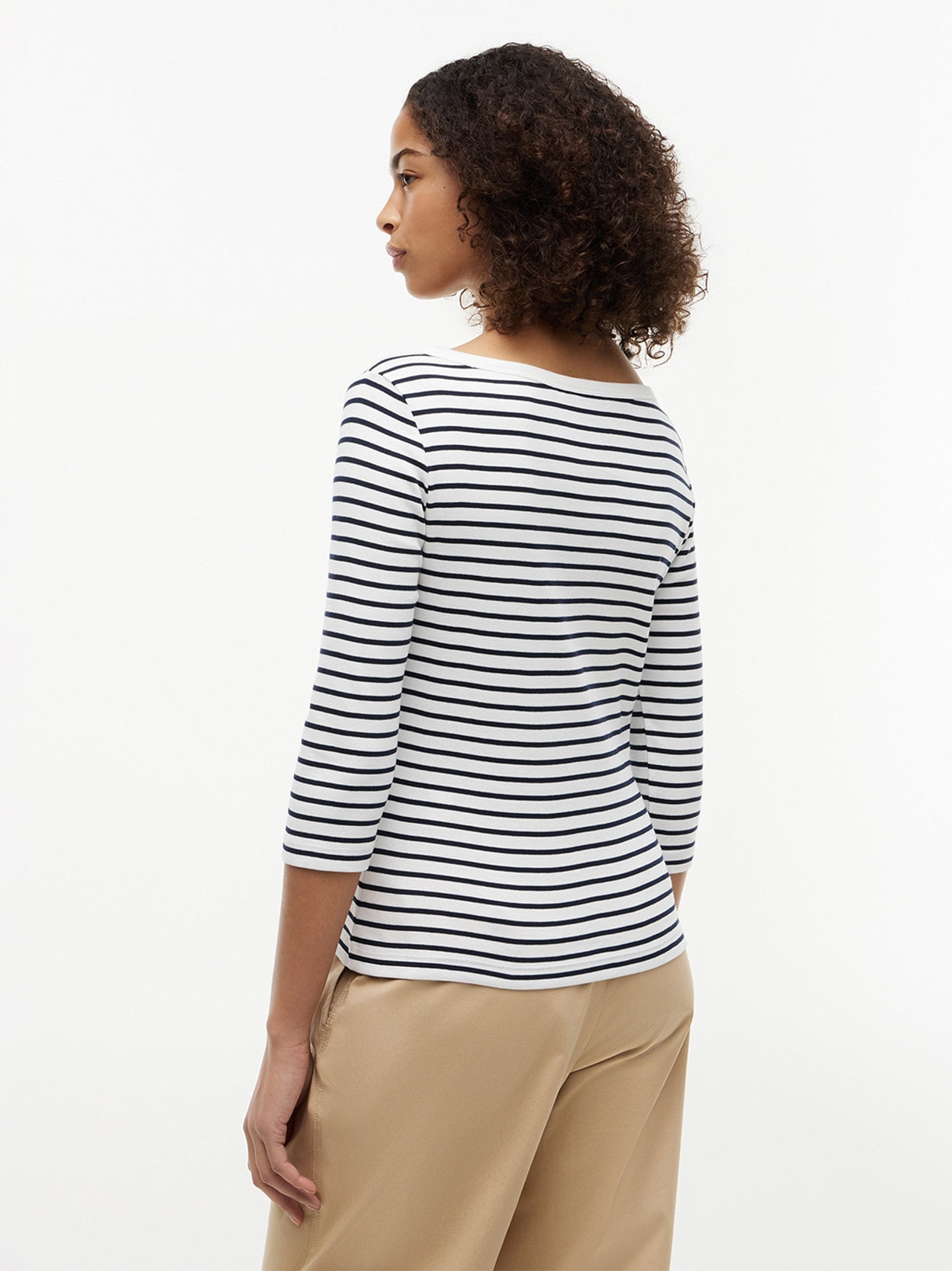 Camiseta Manga três-quartos Gola Canoa Slim