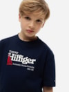 Camiseta Piqué com Logo Bordado Infantil