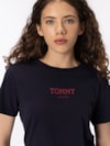 Camiseta Regular Essential com logo silkada