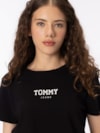 Camiseta Regular Essential com logo silkada