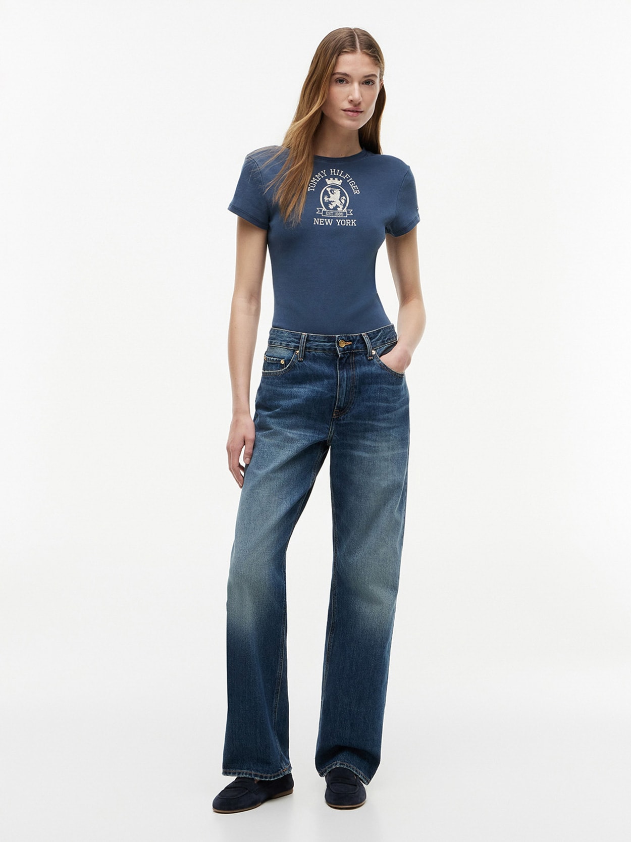 Camiseta Slim com Crest Lavado