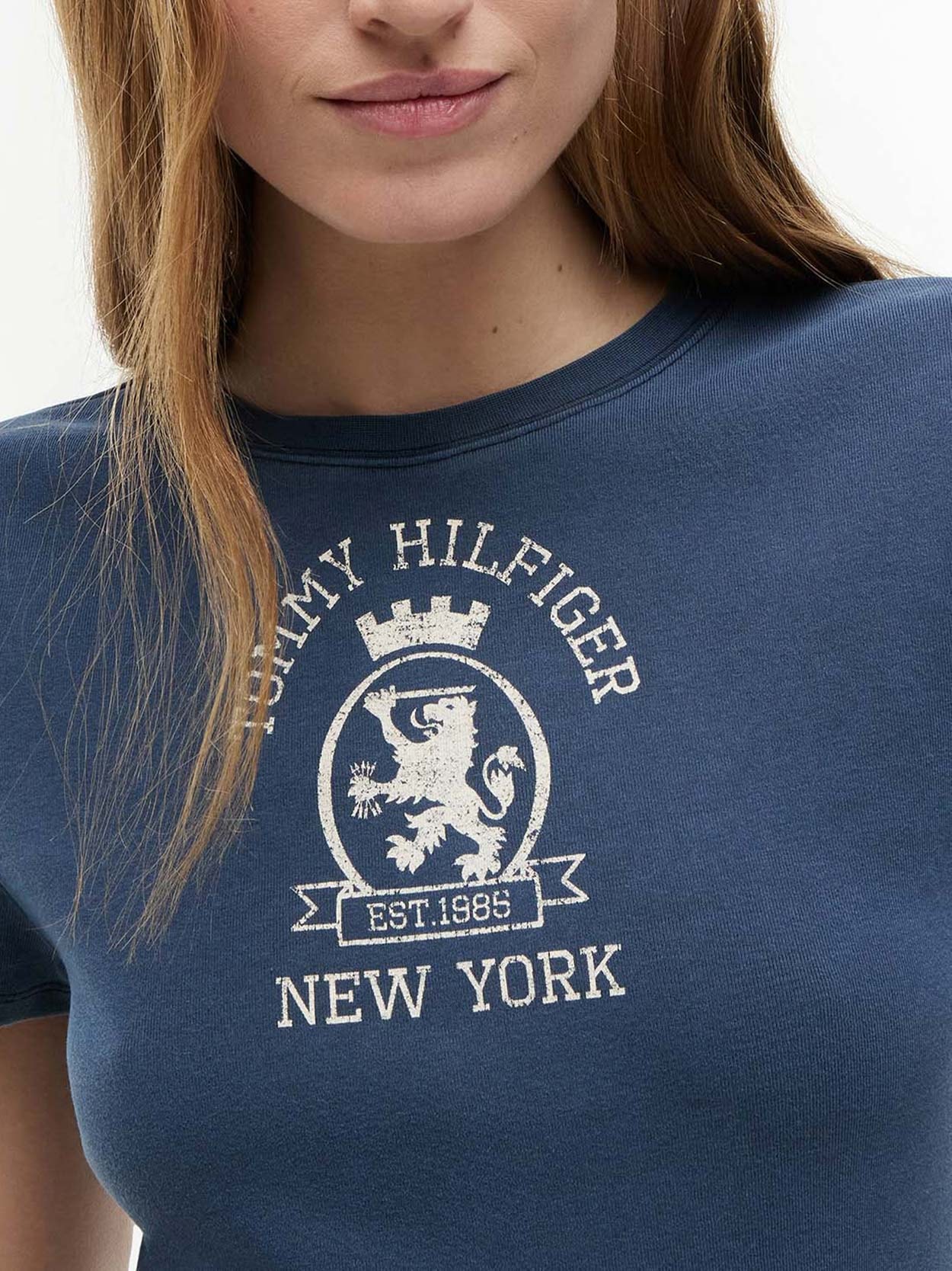 Camiseta Slim com Crest Lavado