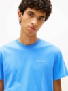 Camiseta Slim com Gola Redonda e Logo Linear