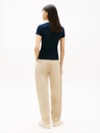 Camiseta Slim Essential Logo
