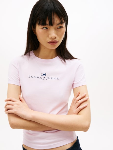 Camiseta Slim Essential Logo