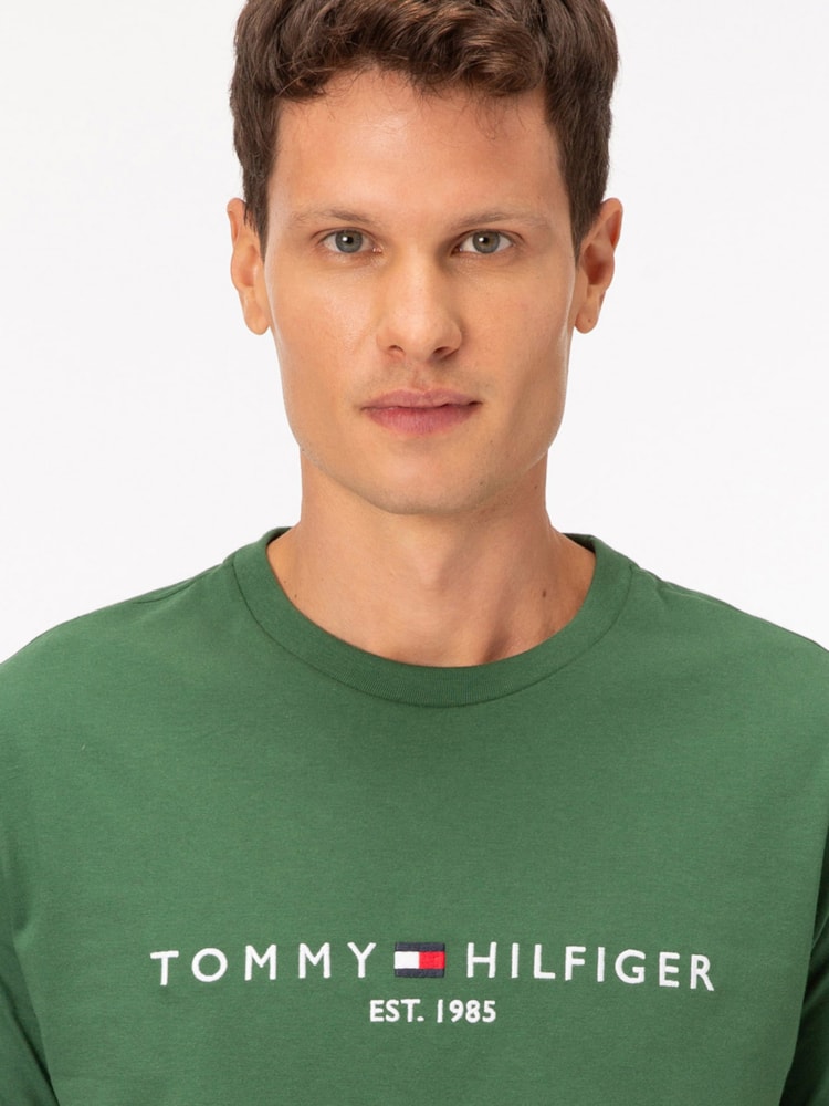 Camiseta Slim Jersey com Bordado de Logotipo