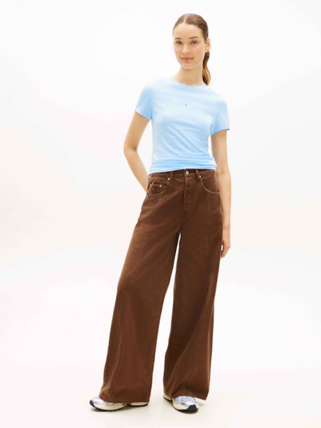 Camiseta Slim Logo Linear