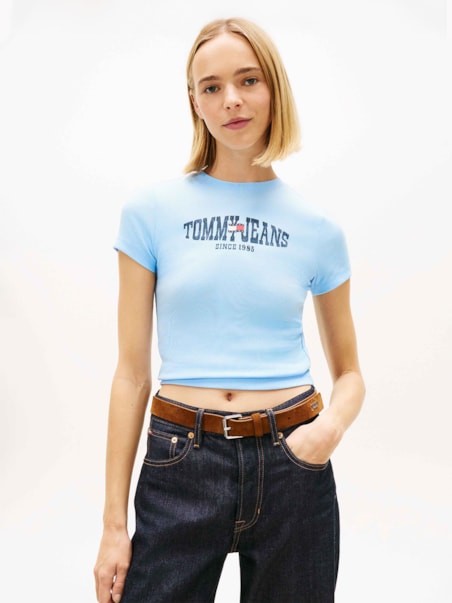 Camiseta Slim Manga Curta Bandeira Ondulada